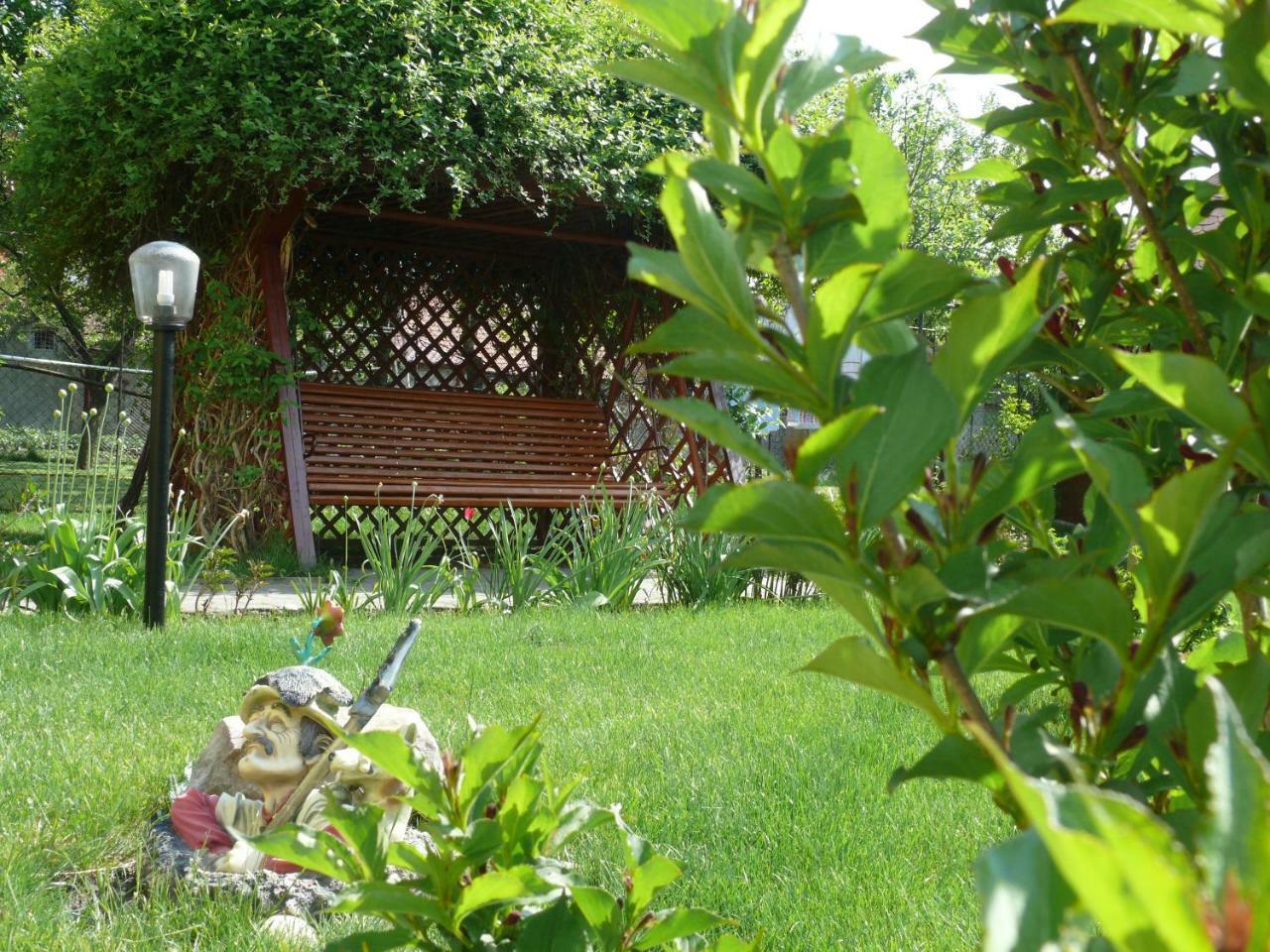 Pension Delia Gardens Timisoara Exterior foto